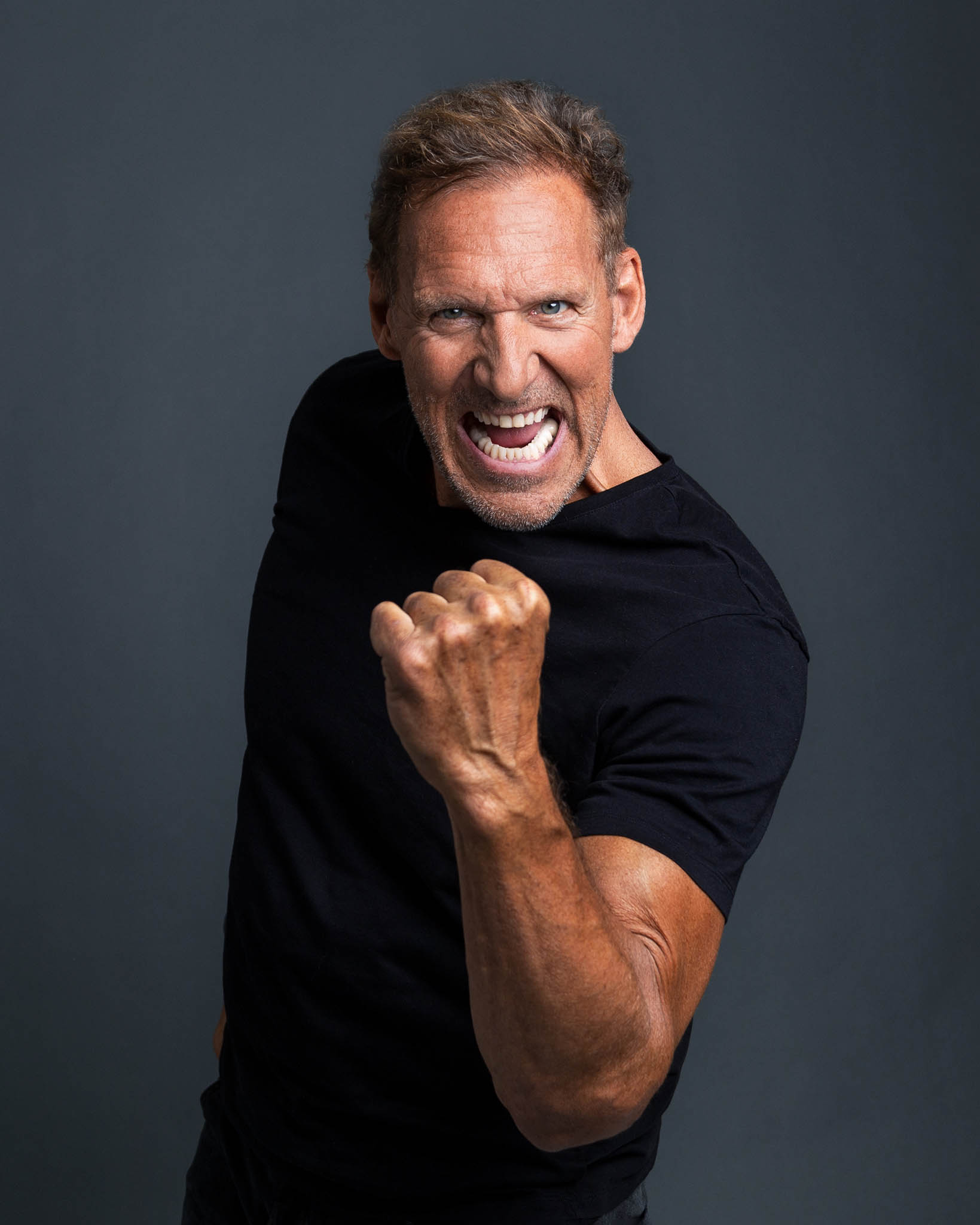 Artist | Ralf Moeller Faust - Fotostudio Helle Kammer